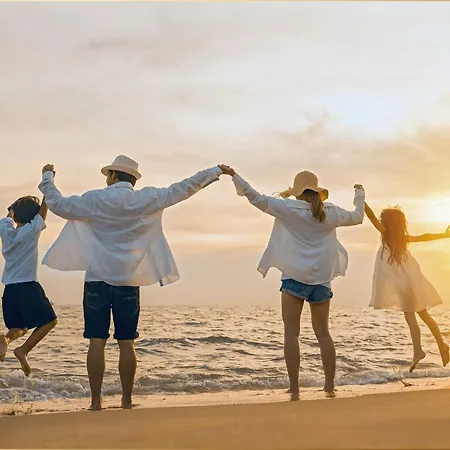 Glueck Unter Reet Tatil Evi